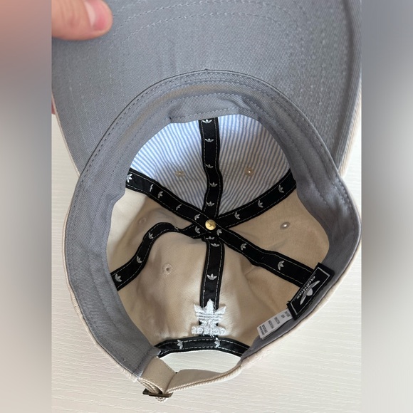 Adidas Hat - Picture 3 of 4
